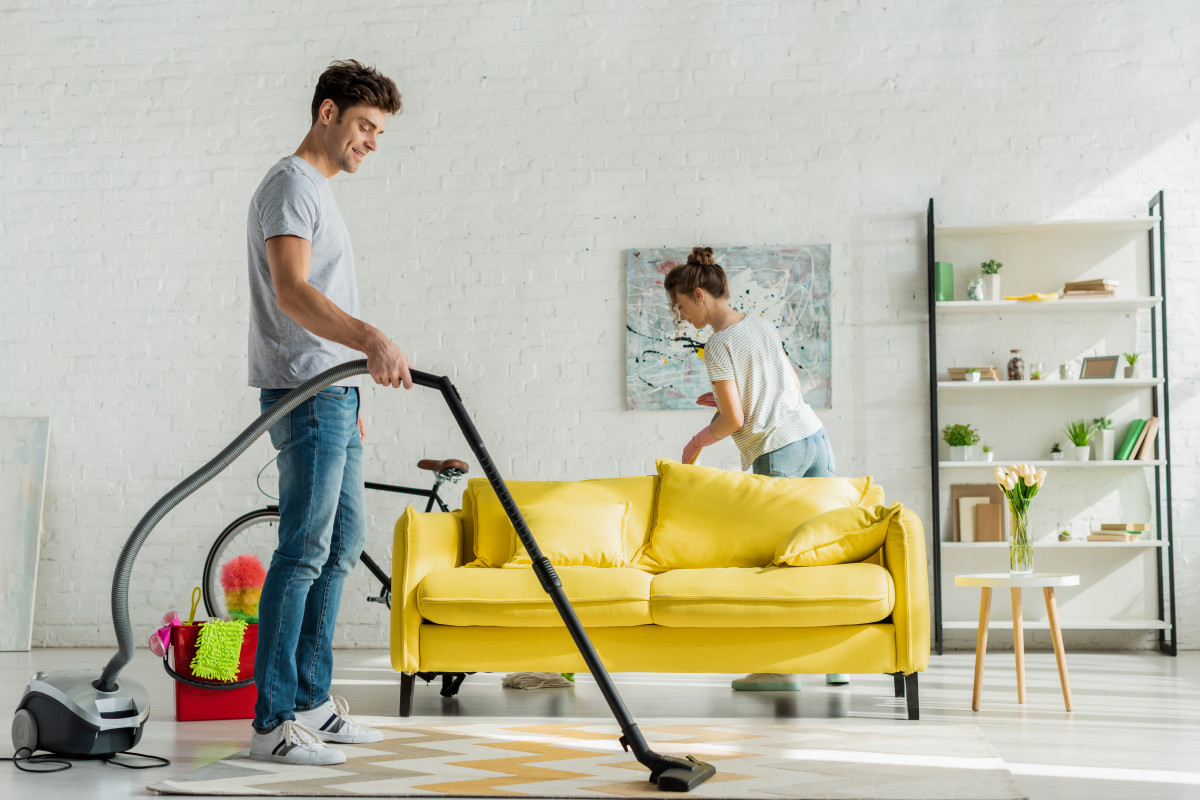 Karayazı Bayan Temizlikçi